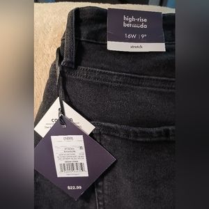 NWT 16W Ava & Viv High Rise Bermuda Black Jean shorts